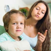 わが子が将来「アダルトチルドレン」になってしまう親のNG習慣