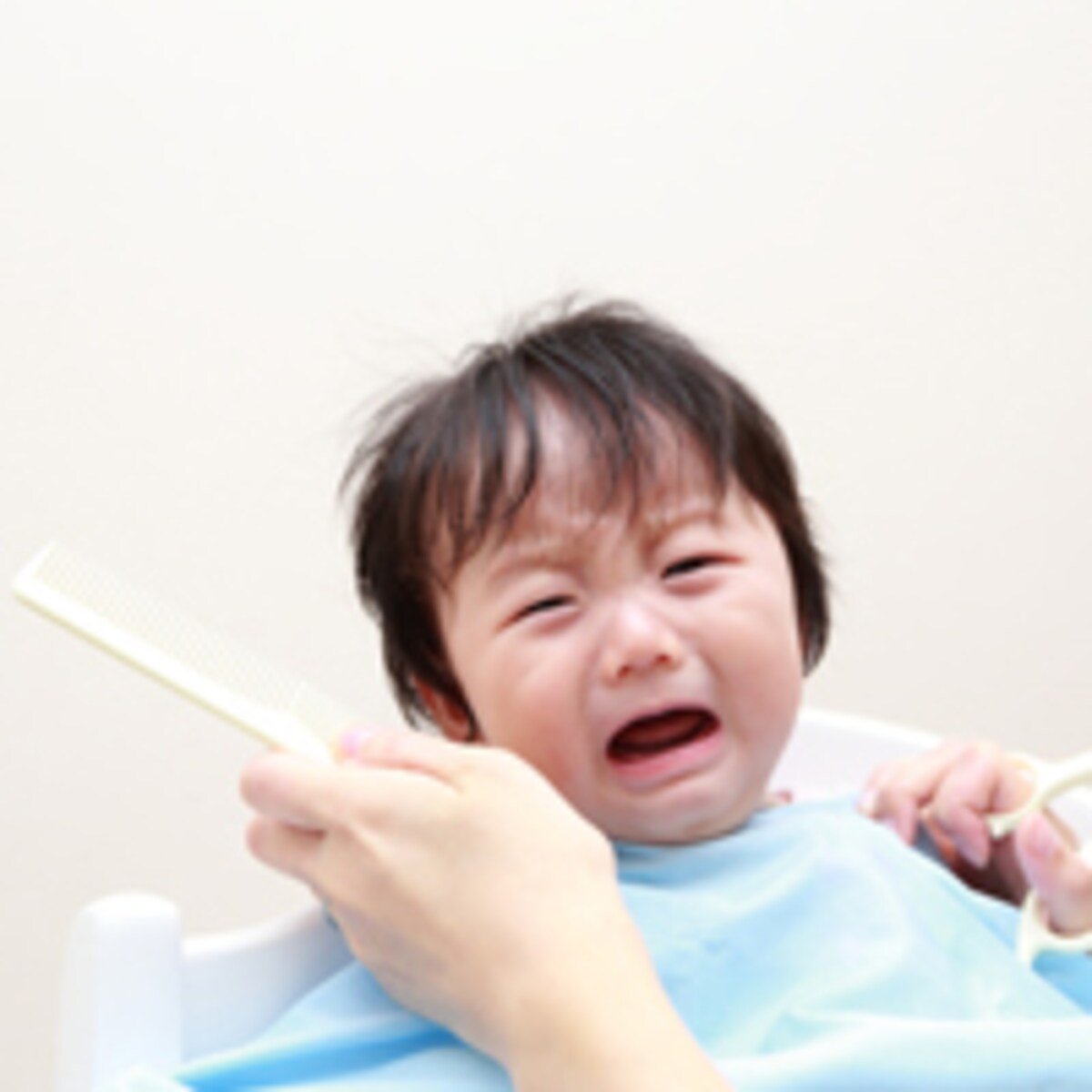 子どもの薄毛は大人になっても影響する？