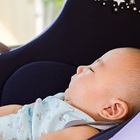 50度以上に！日差しの強い日は「自動車」と「ベビーカー」の子ども熱中症に注意