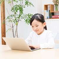 もしも子どもにプログラミングを学ばせるならどの言語？