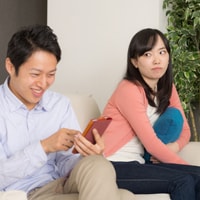 夫と女友達の付き合いで注意すべきポイントは？