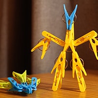 【子どもの頃にやってた?】洗濯バサミを○○に変身させる方法