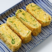 【ひき肉・カニカマ・春菊etc…】プチ贅沢な卵焼きの作り方