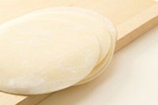 餃子の皮でミルフィーユ!?意外な使い方のスイーツレシピ