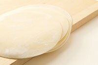 餃子の皮でミルフィーユ!?意外な使い方のスイーツレシピ