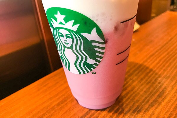 【カスタマイズ】スタバで超かわいいピンクドリンクを頼む方法