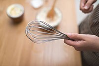 クリーム作り以外にも使える！泡だて器の活用方法