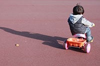 【放置子】公園で三輪車を勝手に使われたら…怒る?怒らない?