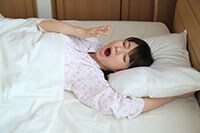 寝坊した専業主婦に非難殺到！その理由は…