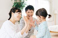 男女で感じ方が違う!子育てで大変なことランキング1位は?