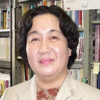 岡本祐子