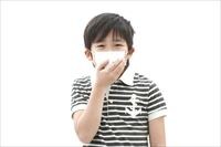 いま、インフルエンザの流行を年中聞くのはなぜ?