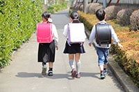 【子どもの健康】脱・ゆとりが原因!?子どもの腰痛とは?