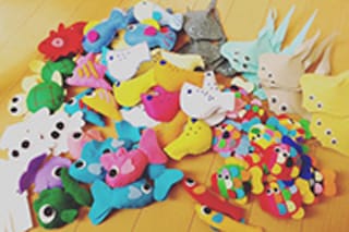 子どもたちに手作りの玩具を。震災を機に生まれた裁縫ボランティア