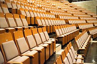 どんな格好で行けばいいの?観劇のときのママと子どものファッション