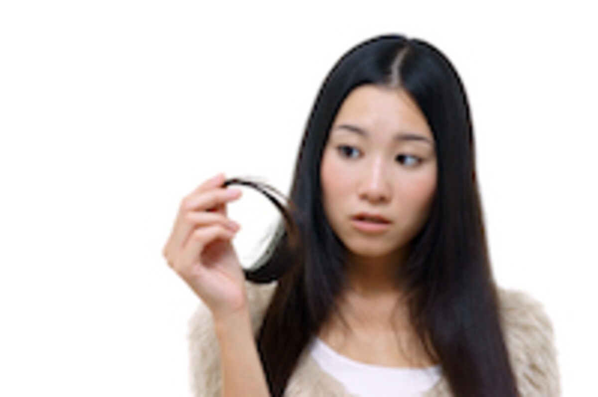 冬に頭が臭くなるのはなぜ？　頭皮＆頭髪のニオイ対策