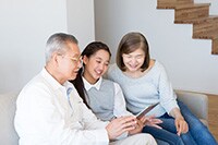 夫を残して子どもとだけ帰省してもいい？　みんなの声は…