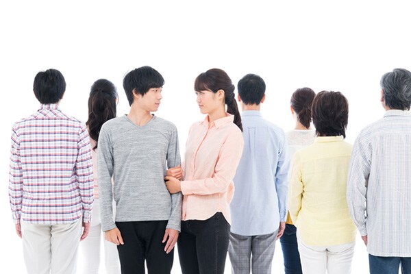 きょうだいの結婚相手の名前を憶えていないって変なこと？