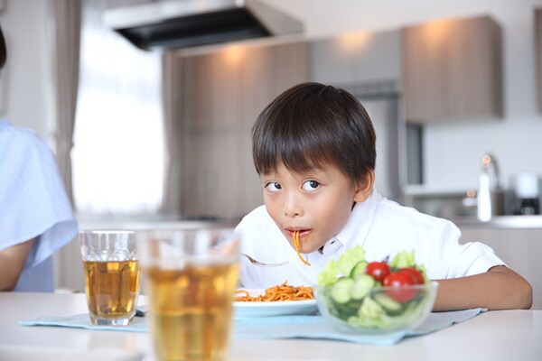 【気になる食事マナー第1位】クチャラー対処 子どもはどうする？