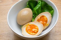 いつものゆでたまごに飽きたら試したい！酢たまごの作り方