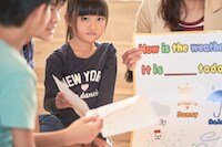 【独自調査で判明】子の英語教育 ママの約8割が学校以外も必要!