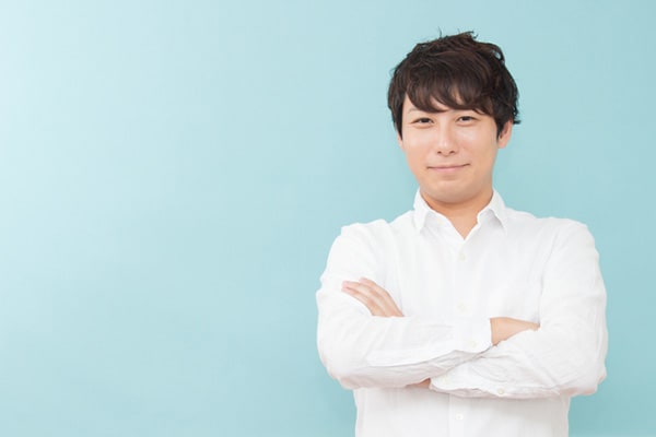 威張る夫