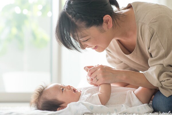 赤ちゃんとママ