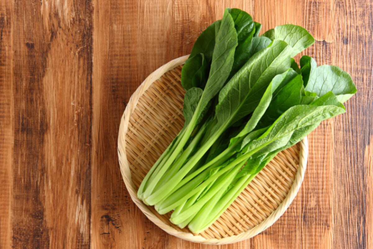 生で食べないなんて勿体ない！？火を通さない小松菜レシピ3選