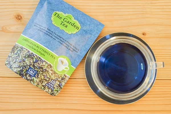 色が変わる！カルディのガーデンティーはフォトジェニックだった！