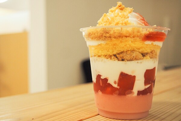 クレープ・パフェ・タルト…ファミマの新作スイーツが気になる!