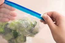 【ライフハック】ジッパー付きポリ袋は防災に役立つ