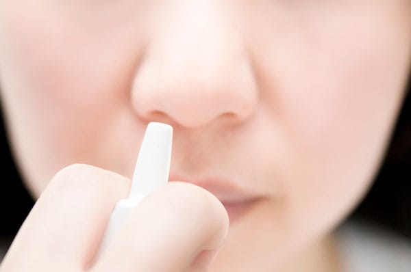 【薬剤師に聞きました】「点鼻薬」の種類と特徴を知って花粉症を乗り切ろう!