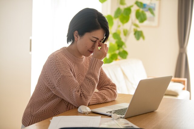 つらくて涙が出そう…フルタイムママはどうやって息抜きする?