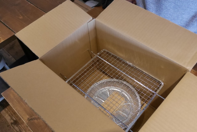 ダンボールと100均グッズで作る簡単燻製器がお手軽で本格的!