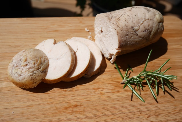 【夏休みにもオススメ!】みんなに喜ばれるBBQ燻製レシピ!