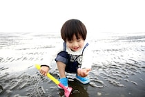 行くタイミングや持ち物は？　潮干狩り前に知りたい事前準備