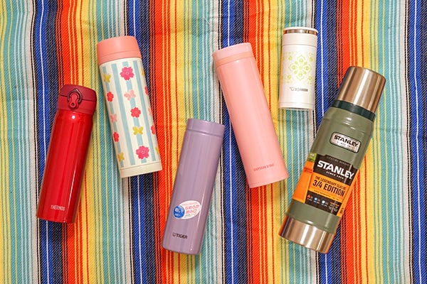 サーモス・象印・タイガーetc…6社の水筒の保冷力対決！ 1位は？