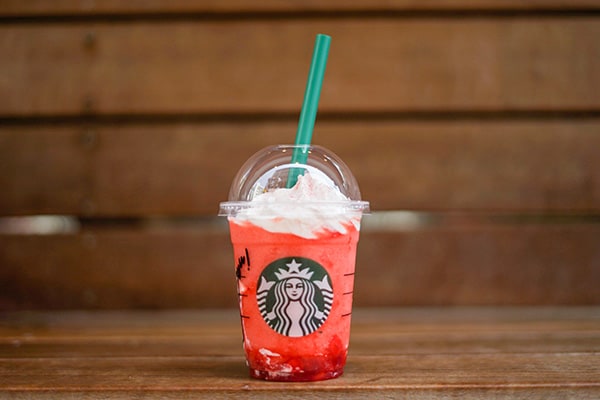 スタバの新作フラペチーノは人気爆発で売り切れ続出!?