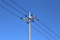 【ボール・凧・ラジコン】電線に引っかかったらどうする？