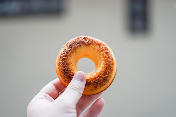 140円でプチ幸せ♪ セブンのベイクドリングがおいしいと話題に