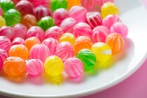おいしいお菓子にリメイク！ 余った飴の活用レシピとは？