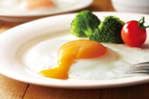 爆発しない！電子レンジで目玉焼きを作る方法