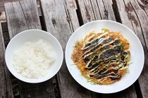 お好み焼きはおかずになる・ならない？ みんなの声は？