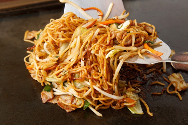 安くてウマイ! 焼きそば麺を使ったアイデアレシピ3選