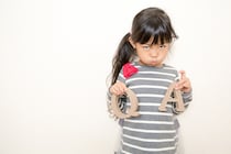 【子どもの質問攻撃】「なんで？」「どうして？」に対する答え方は？