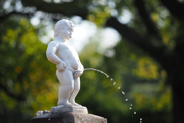 男の子のトイレトレーニング…おしっこのあとは拭く？　拭かない？