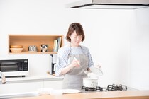 「頑張りすぎ」はNG？「お母さんのような母親になりたい」20代女子は約６割！