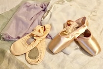 お金がかかるって本当？子どもがバレエを習うときの「相場」とは？