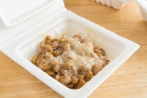 パスタ・炒飯・オムレツだけじゃない！ 納豆を使ったおいしいレシピは？