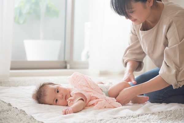 おむつ替えシートは必要？ 不要？ みんなの声は…